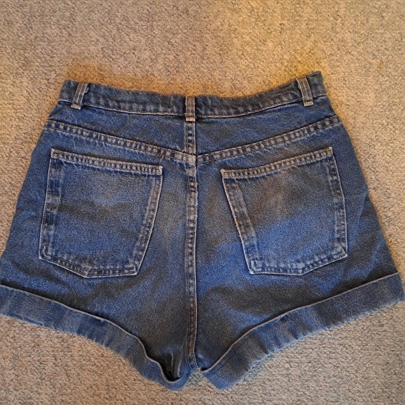 American Apparel Denim Shorts Size 8 - Picture 2 of 5
